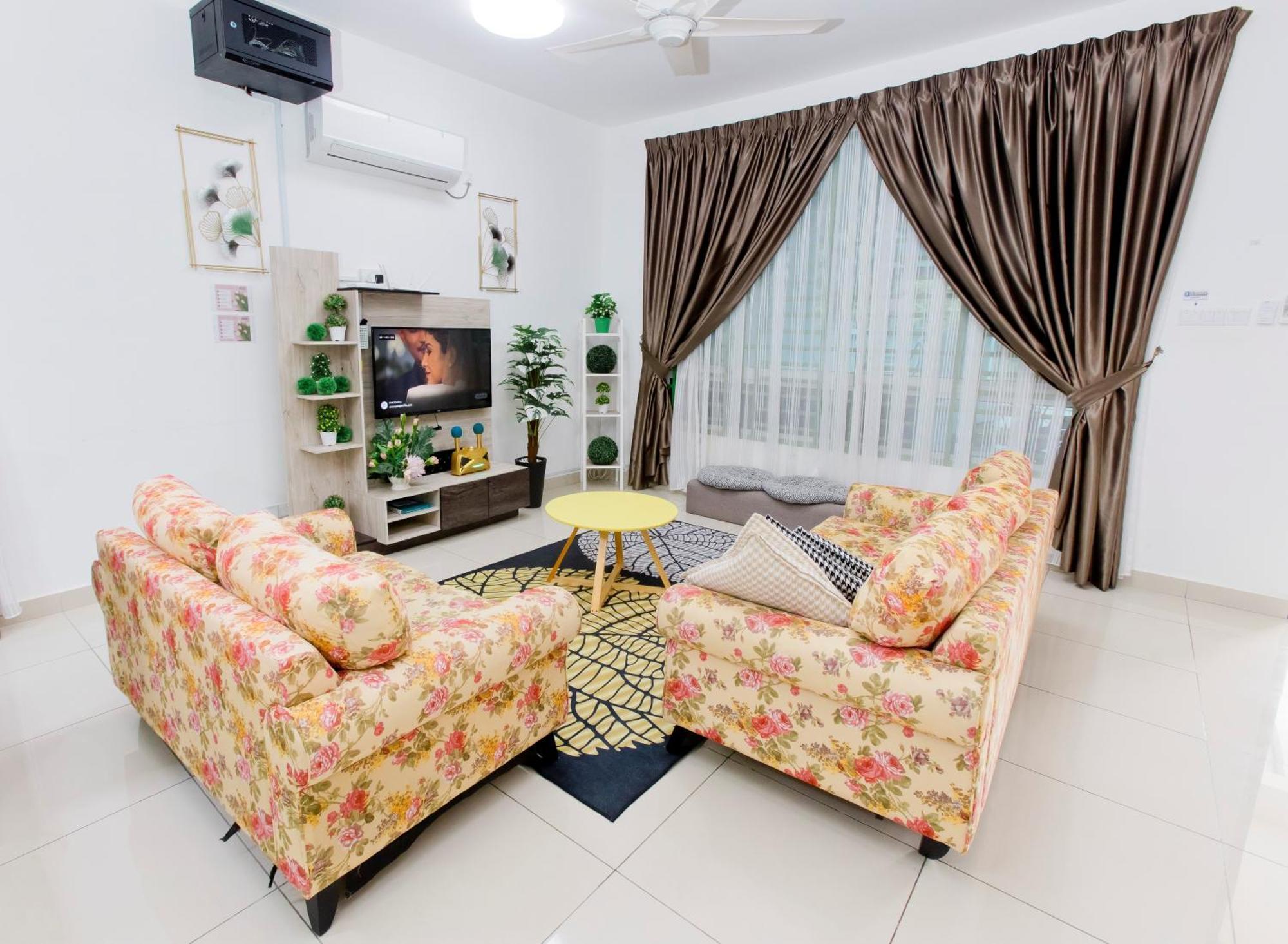 코타팅기 Desaru 16Pax Family With Private Mini Pool & Jacuzzi 빌라 외부 사진